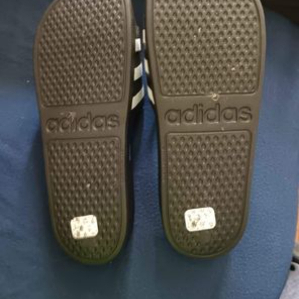 Addis flip flops - Picture 2 of 2